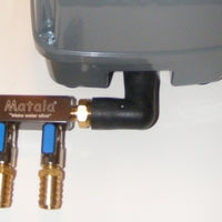 Matala Hakko Heavy Duty 2-Outlet Air Manifold attached to air pump