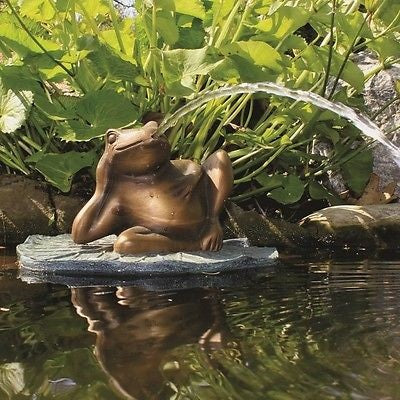Aquascape poly spitter, frog on lily pad
